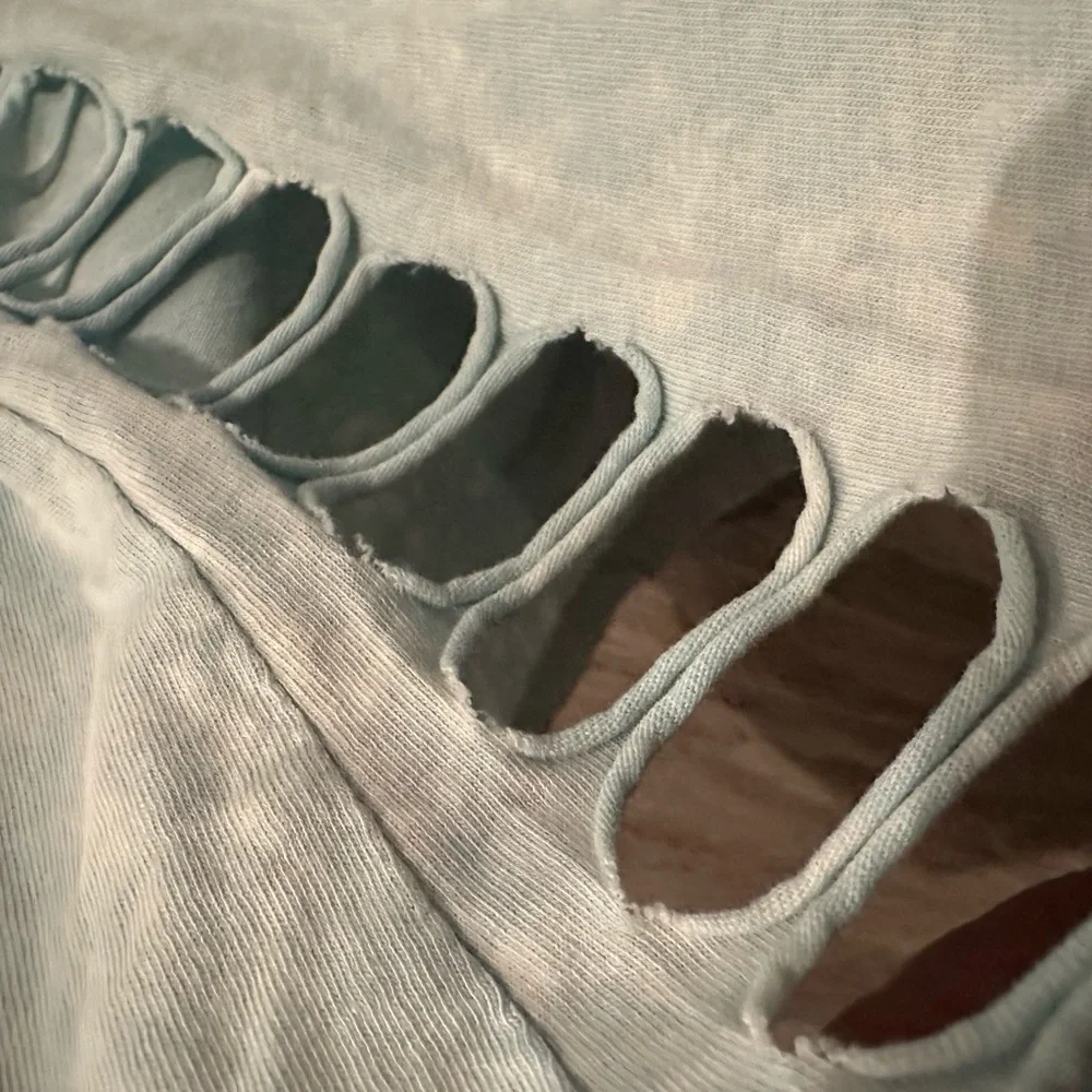 Affliction Tee - Picture 2 of 3